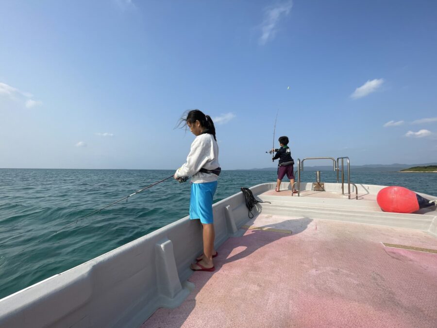 【小浜島/釣り/約3時間】美しいサンゴ礁で初めてのルアーフィッシング！手ぶら参加OK＆居酒屋で調理可能（No.673）